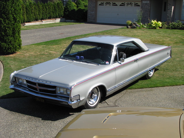 '65 Chrysler 300 (17).jpeg